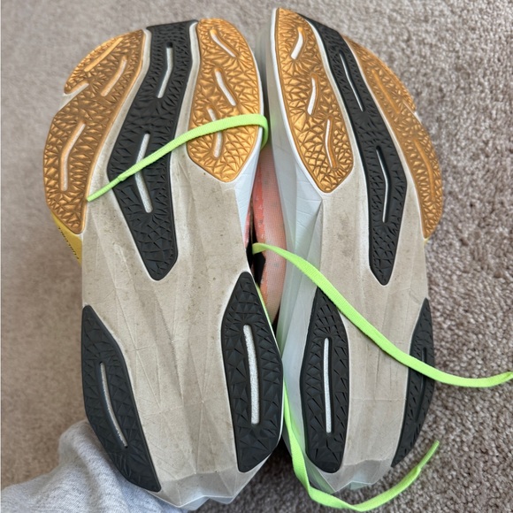 New Balance rebel fuelcell - Picture 2 of 5